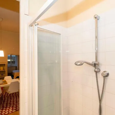 Guesthost - Campidoglio Lovely