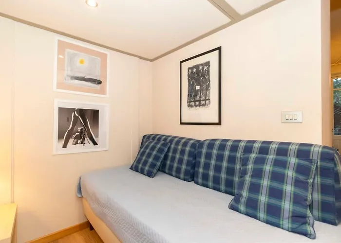 Apartment Guesthost - Campidoglio Lovely